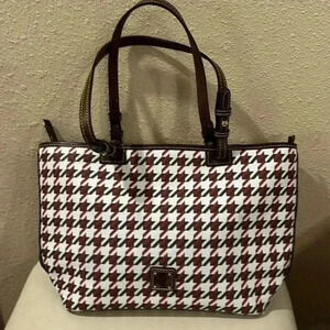 Dooney and Bourke handbag.